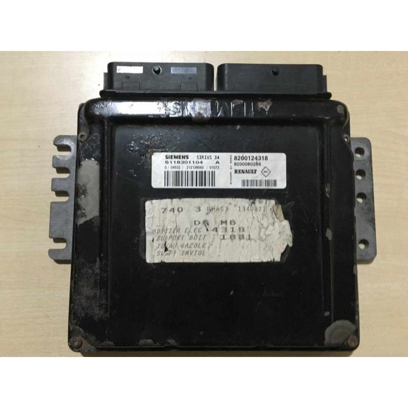 ECU MOTOR SIEMENS SIRIUS 34 S118301104A RENAULT 8200124318