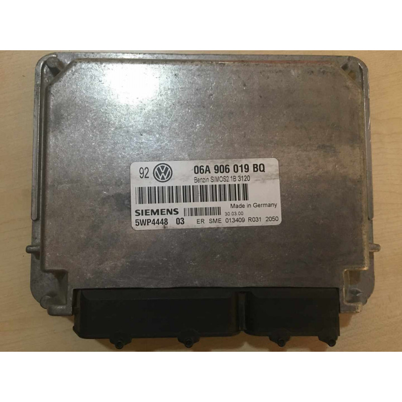 ECU MOTOR SIEMENS SIMOS 2.1B 5WP444803 VAG 06A906019BQ