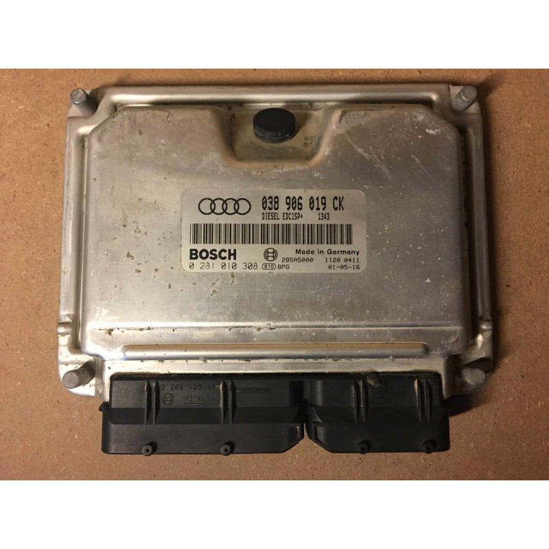 ECU MOTOR BOSCH EDC15P+22.3.2 028101308 VAG 038906019CK