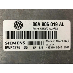 ENGINE ECU SIEMENS SIMOS 2.1A 5WP437606 VAG 06A906019AL