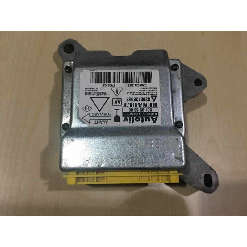 AIRBAG ECU AUTOLIV 601958800 RENAULT 8200138952 AA