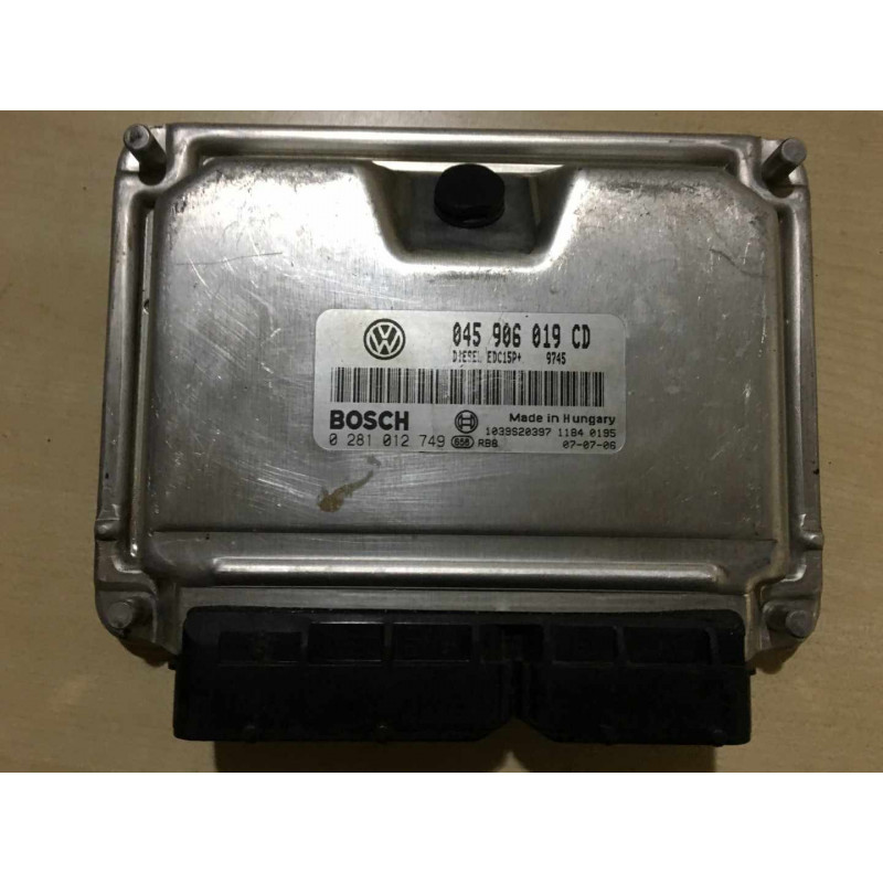 ECU MOTOR BOSCH EDC15P+23.4.2 0281012749 VAG 045906019CD