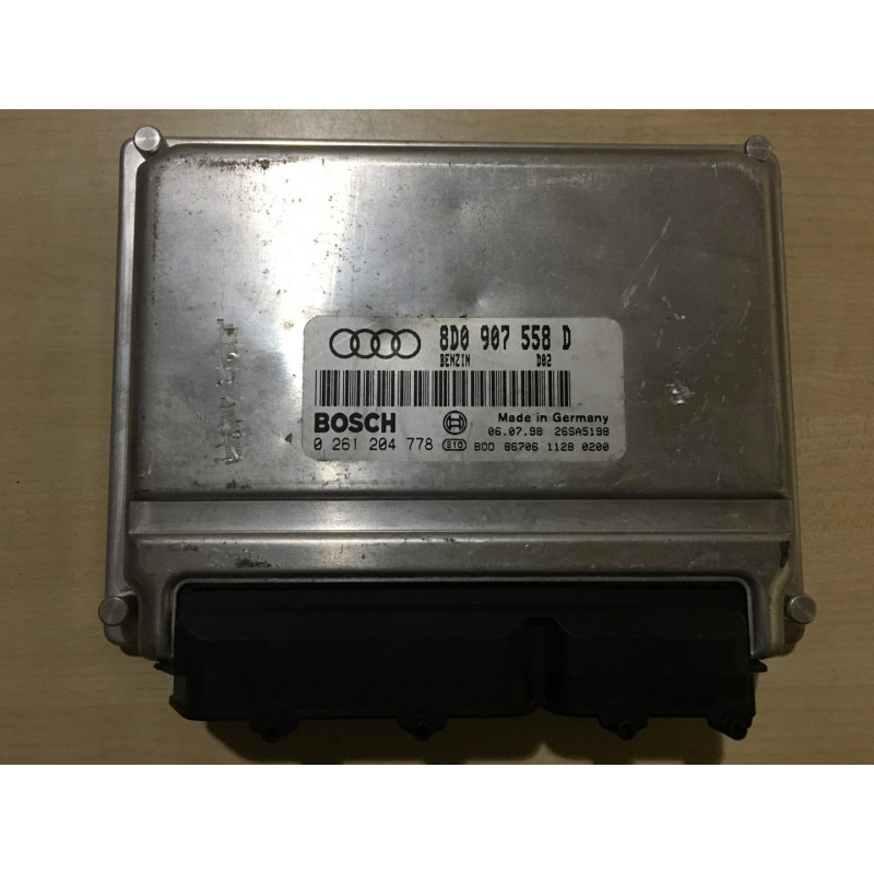 ECU MOTOR BOSCH M3.8.2 0261204778 VAG 8D0907558D