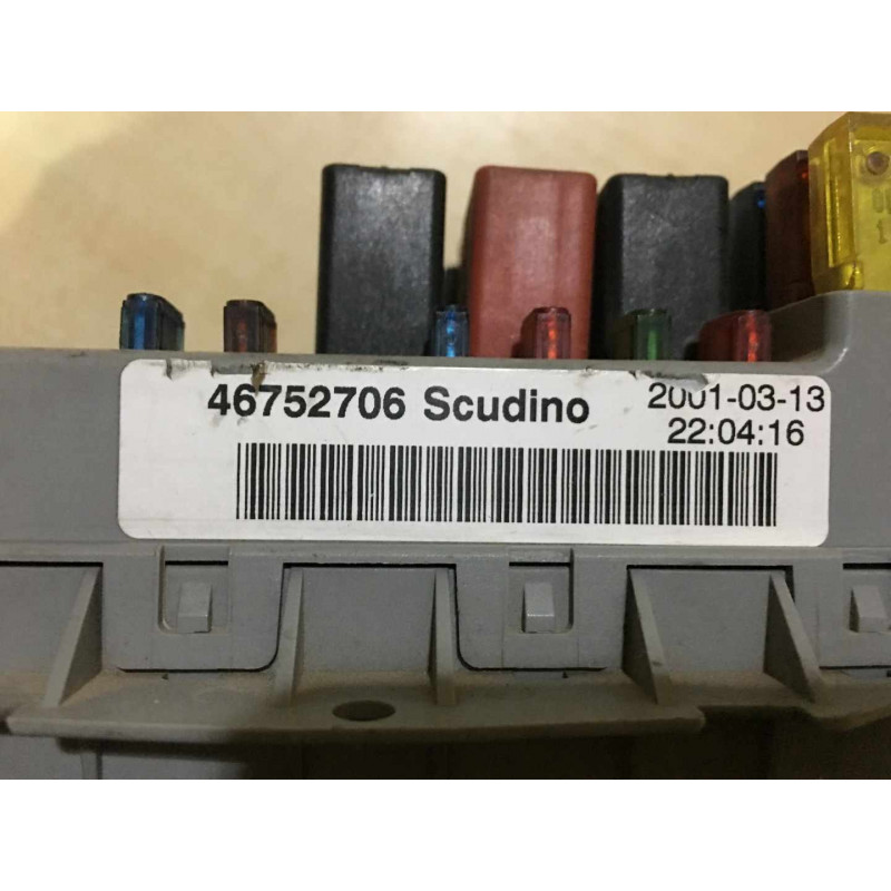 CAJA FUSIBLES FIAT 46752706