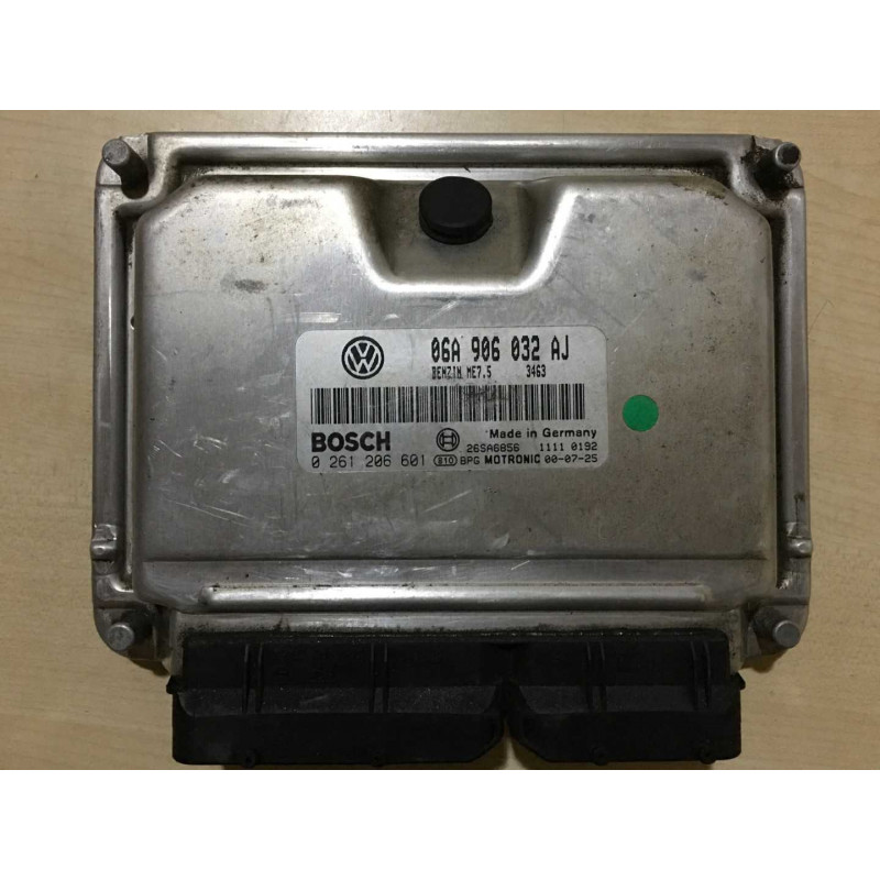 ECU MOTOR BOSCH ME7.5 0261206601 VAG 06A906032AJ