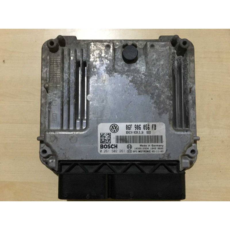 ECU MOTOR BOSCH MED9.5.10 0261S02261 VAG 06F906056FB