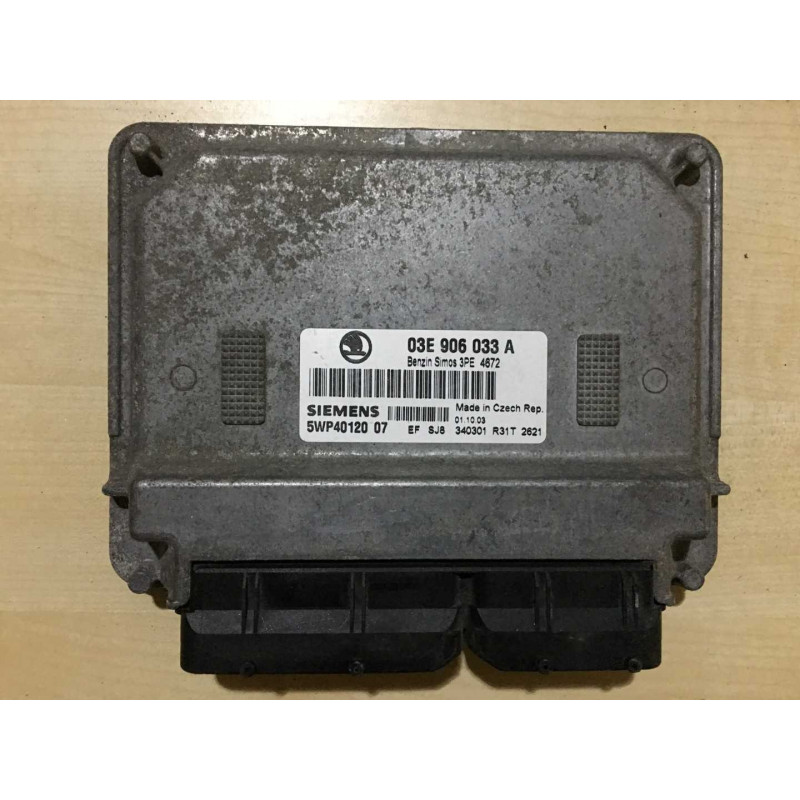 ECU MOTOR SIEMENS SIMOS 3PE 5WP4012007 VAG 03E906033A