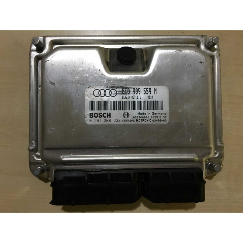 ECU MOTOR BOSCH ME7.1.1 0261208238 VAG 8E0909559M