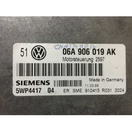 ECU MOTOR SIEMENS SIMOS 2 5WP441704 VAG 06A906019AK