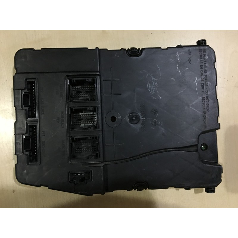 UCH X84 N2 SIEMENS S118400220D RENAULT MEGANE II / SCENIC II 8200309690 - VIRGIN