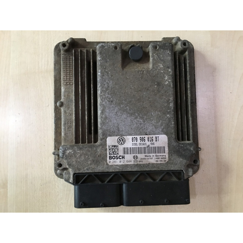 ECU MOTOR BOSCH EDC16U31-4.51 0281012644 VAG 070906016BT