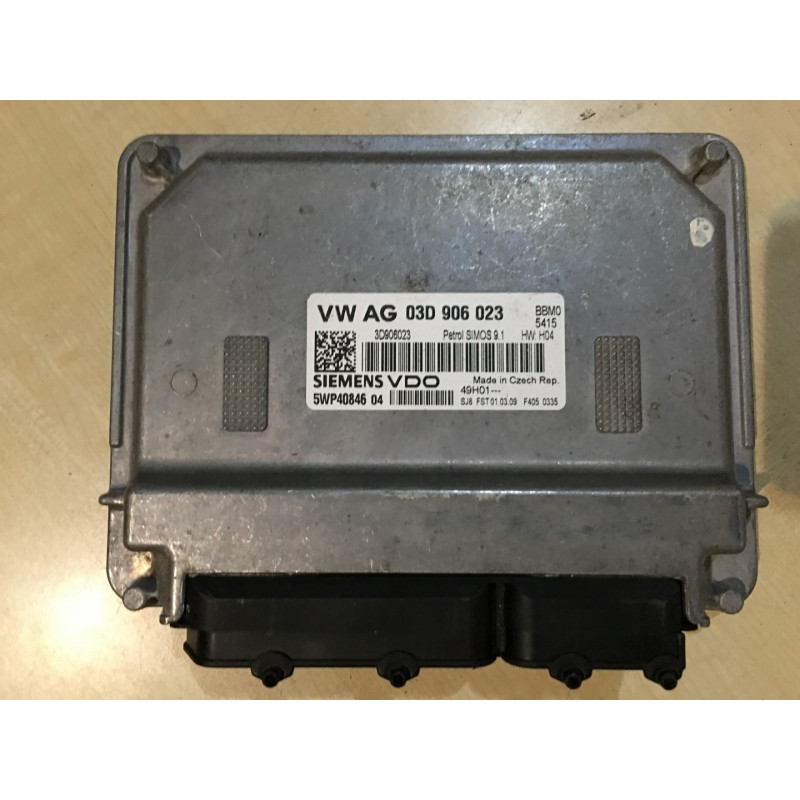 ECU MOTOR SIEMENS VDO SIMOS 9.1 5WP4084604 VAG 03D906026