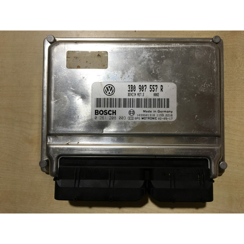 ENGINE ECU BOSCH ME7.5 0261208003 VAG 3B0907557R