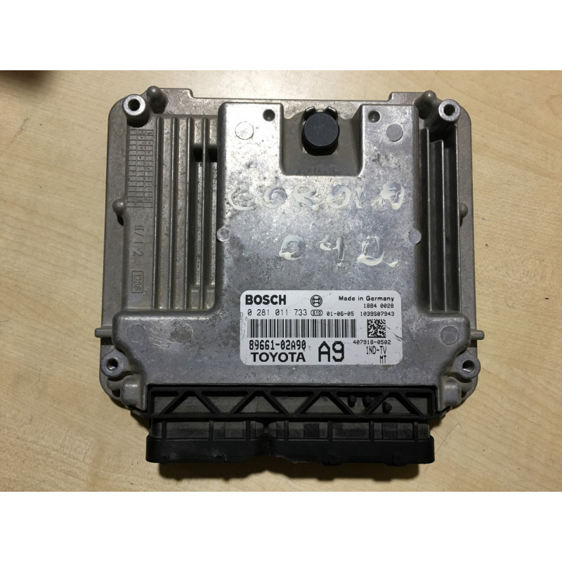 ECU MOTOR BOSCH EDC16C10-6.2 0281011733 TOYOTA 89661-02A90