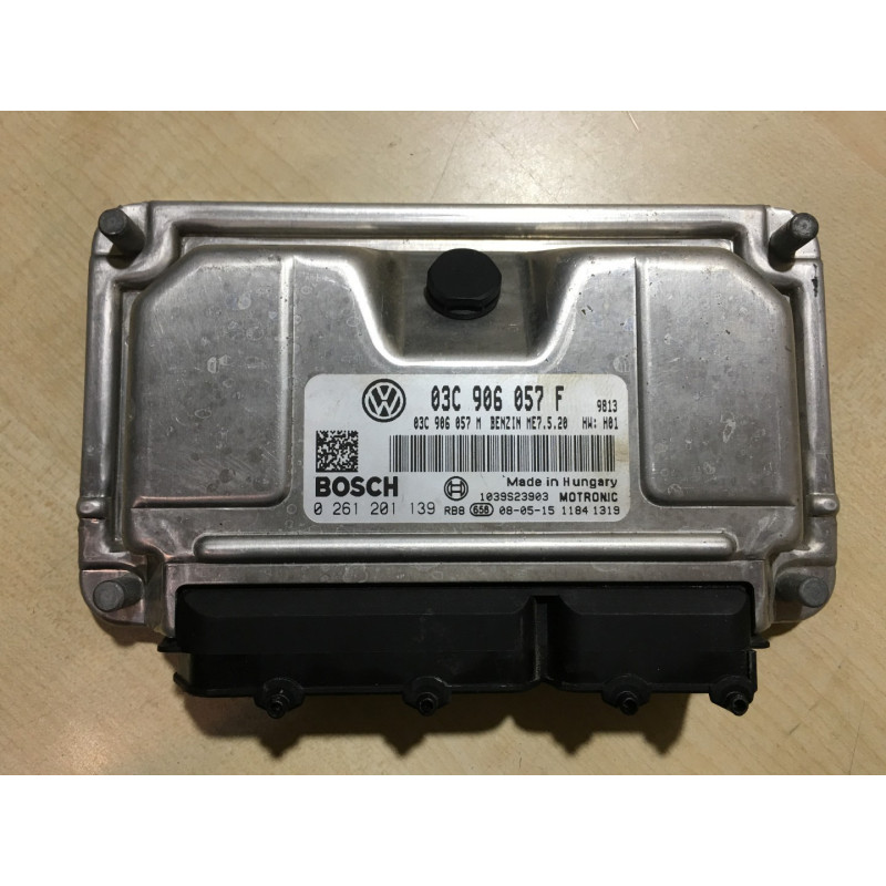 ENGINE ECU BOSCH ME7.5.20 0261201139 VAG 03C906057F