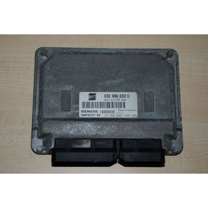 ECU SIEMENS SIMOS 3PE 5WP4012104 SEAT IBIZA III (6L) 1.2i 47KW 64HP 03E906033D / 4342 - CAS3E043.DAT - WITH DISABLED IMMOBILIZER