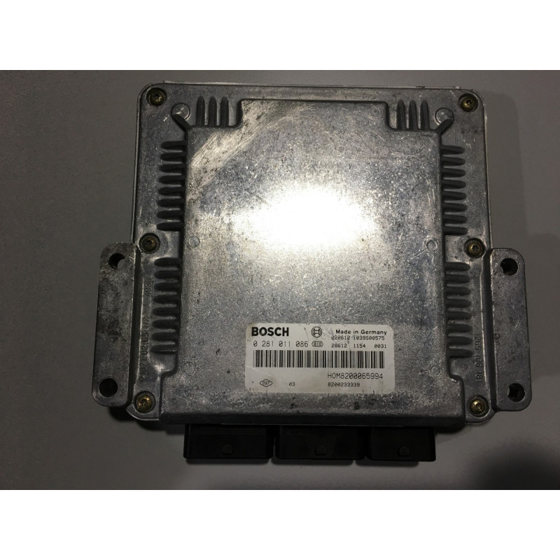 ECU BOSCH EDC15C3-4.7 0281011086 VOLVO S40 I 1.9 D 102HP HOM8200065994 8200233339 / SW 1037366006 - 30630417 / WITH IMMO OFF