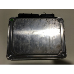 ENGINE ECU BOSCH ME7.5 0261207677 VAG 06A906032DB