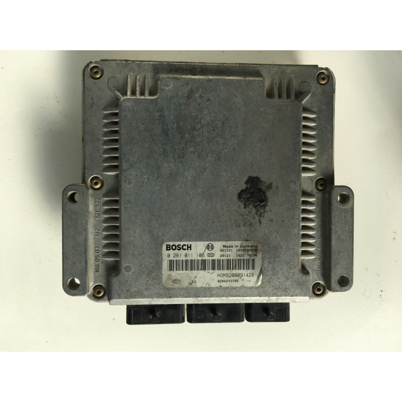 ECU BOSCH EDC15C3-4.2 0281011106 RENAULT MASTER II 2.2 DCI 90CV HOM8200091428 8200243785 / SW 1037363990 / CON INMO ANULADO