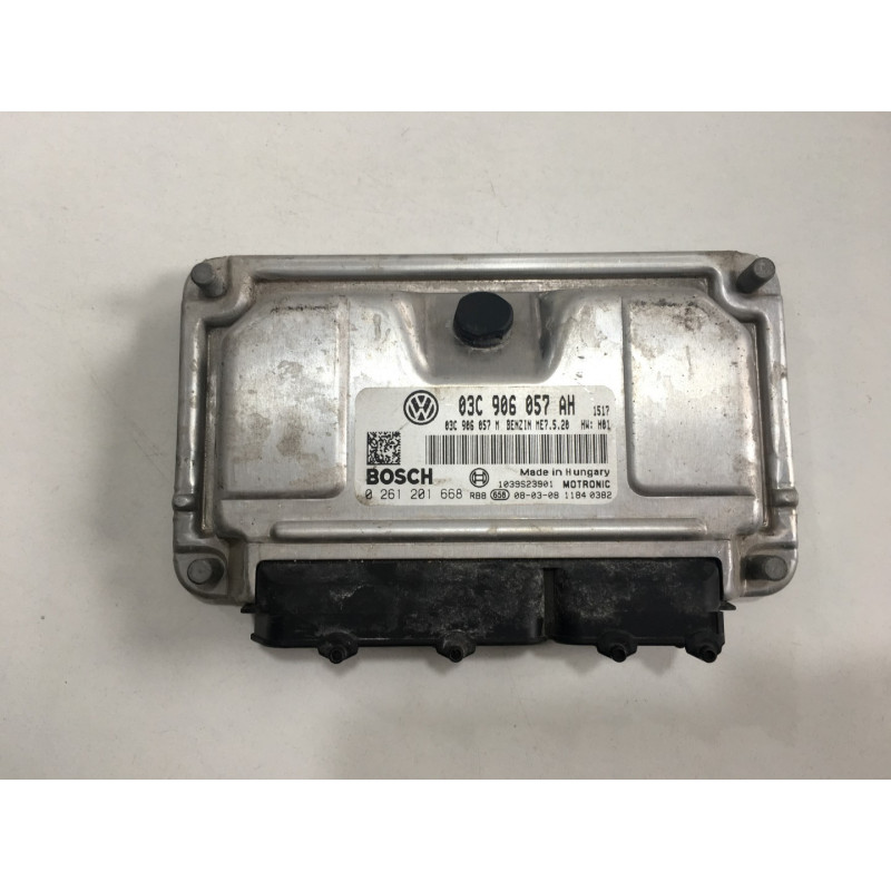 ECU MOTOR BOSCH ME7.5.20 0261201668 VAG 03C906057AH