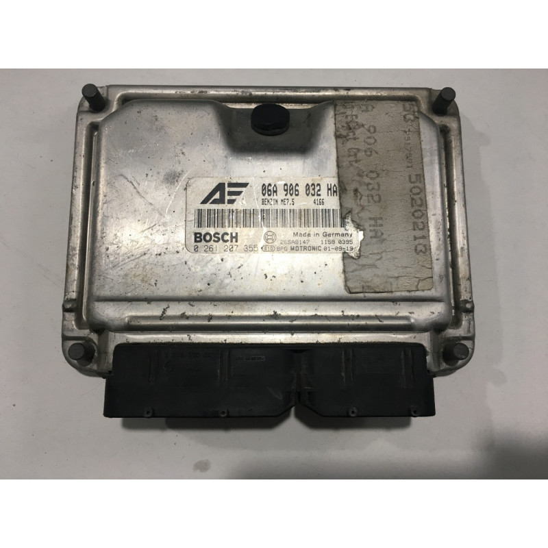 ENGINE ECU BOSCH ME7.5 0261207355 VAG 06A906032HA ENGINE ECU BOSCH ME7.5 0261207355 VAG 06A906032HA