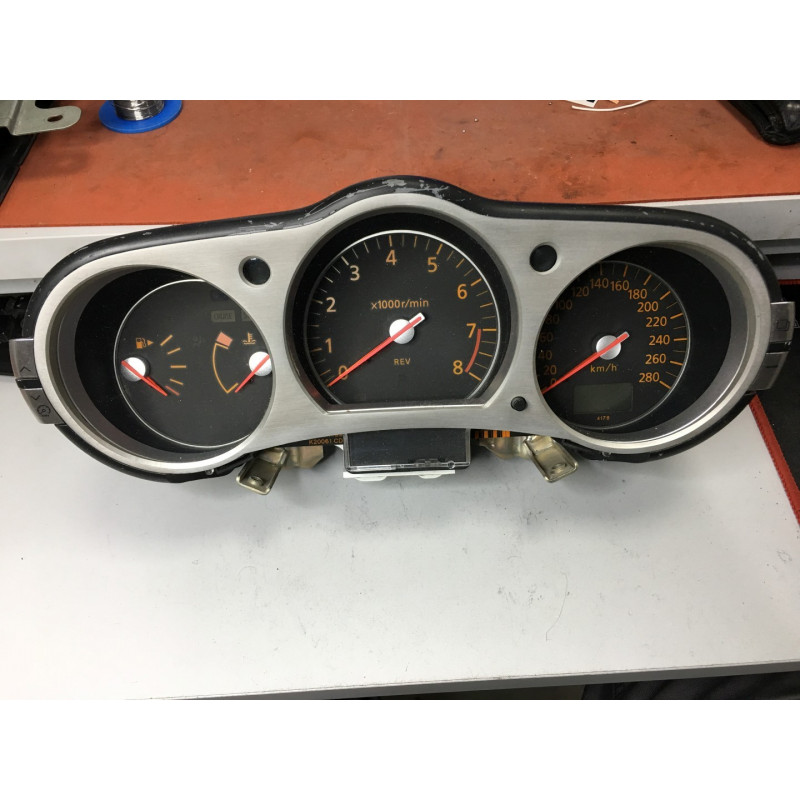 CUADRO INSTRUMENTOS NISSAN 350Z 24820-CF52A