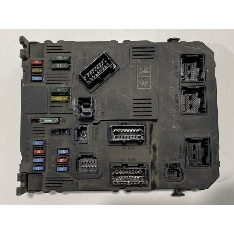 BSI S02-00 SIEMENS S120104700I PEUGEOT 407 I (D2) 9655221080 - SW 9661236880 / 07.09 / 0709 - VIRGEN BSI S02-00 SIEMENS S120104700I PEUGEOT 407 I (D2) 9655221080 - SW 9661236880 / 07.09 / 0709 - VIRGEN