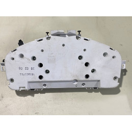 INSTRUMENT CLUSTER YAZAKI 69594-880T VOLVO 30728645