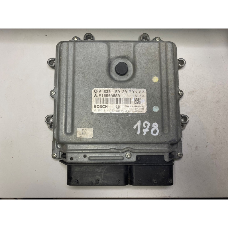 BOSCH EDC15C3 0281010637 RENAULT 8200211711