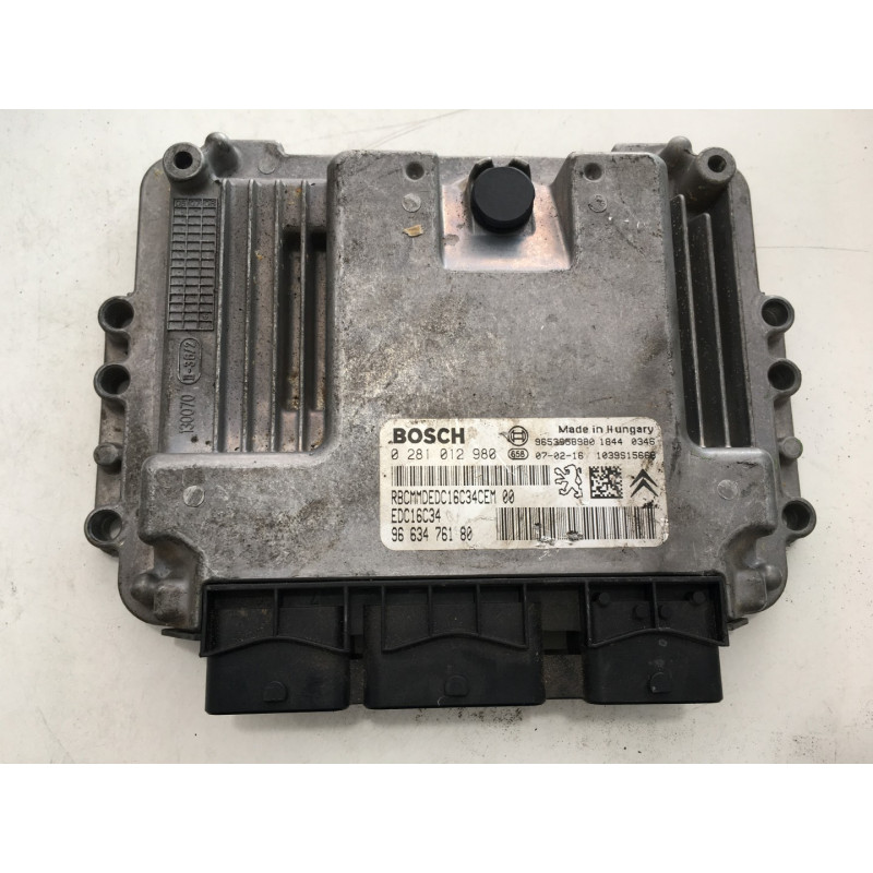 BOSCH EDC15C3 0281011101 RENAULT 8200163528