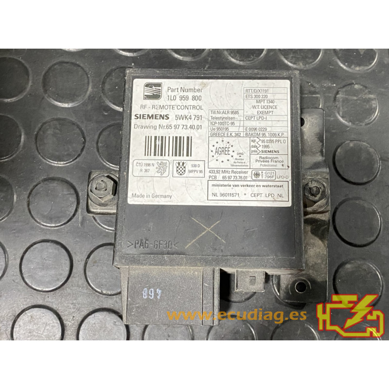 CENTRAL LOCKING MODULE SIEMENS 5WK46921 VAG 1L0959800