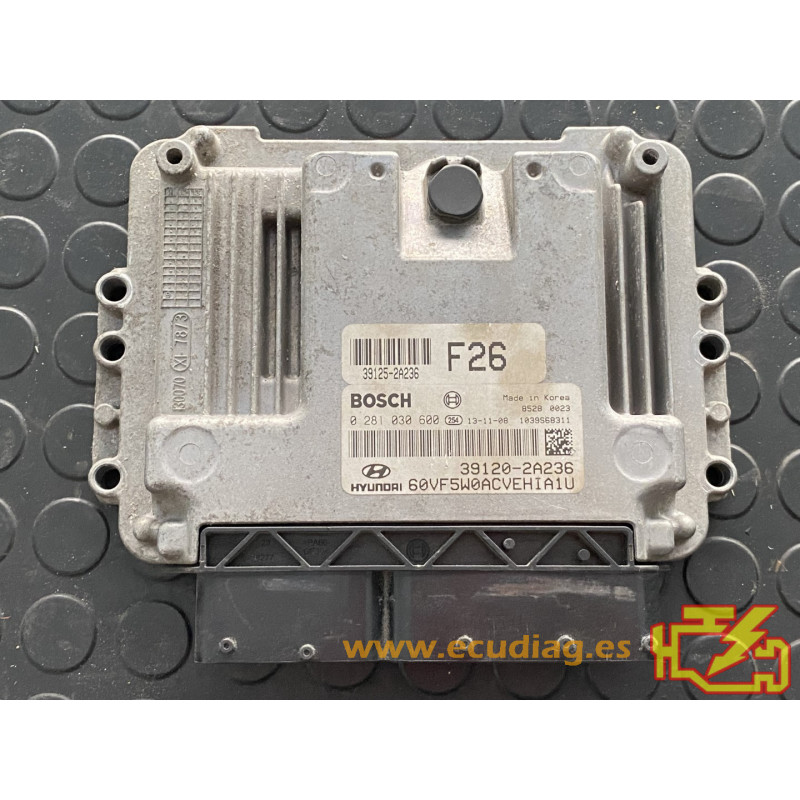 ENGINE ECU BOSCH EDC17C53-1.81 0281030600 HYUNDAI i40 1.7 CRDI 39120-2A236