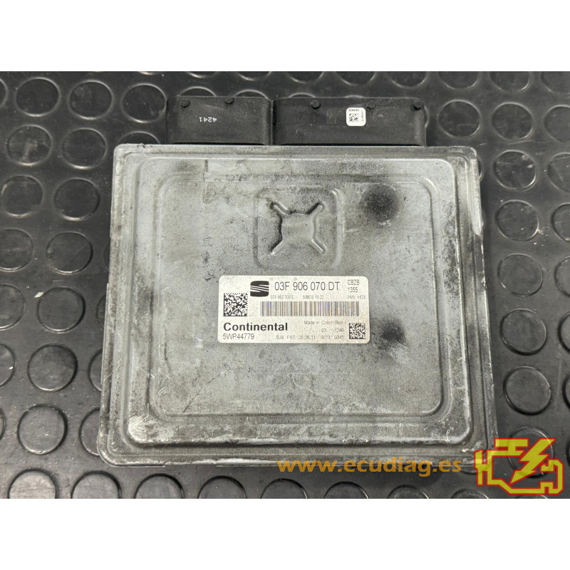 ENGINE ECU MOTOR CONTINENTAL SIMOS 10.22 5WP44779 SEAT IBIZA IV (6J) 1.2 TSI 77KW 105HP CBZB 03F907309E / SW 03F906070DT 1355