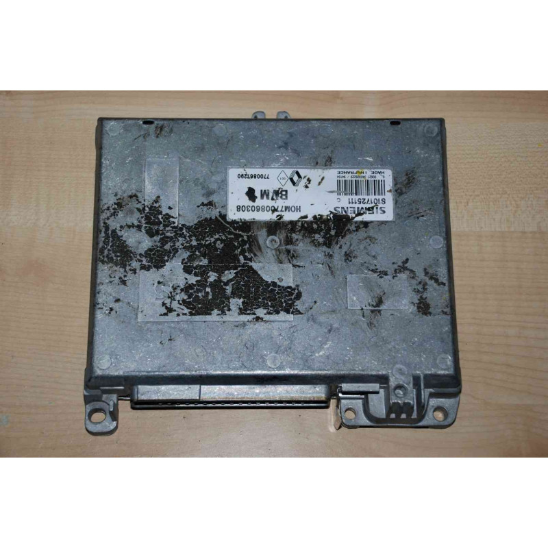 ECU MOTOR SIEMENS FENIX 3 S101725111C RENAULT LAGUNA 1.8i 68KW 90CV 7700867290 HOM7700860308 / CON INMOVILIZADOR ANULADO