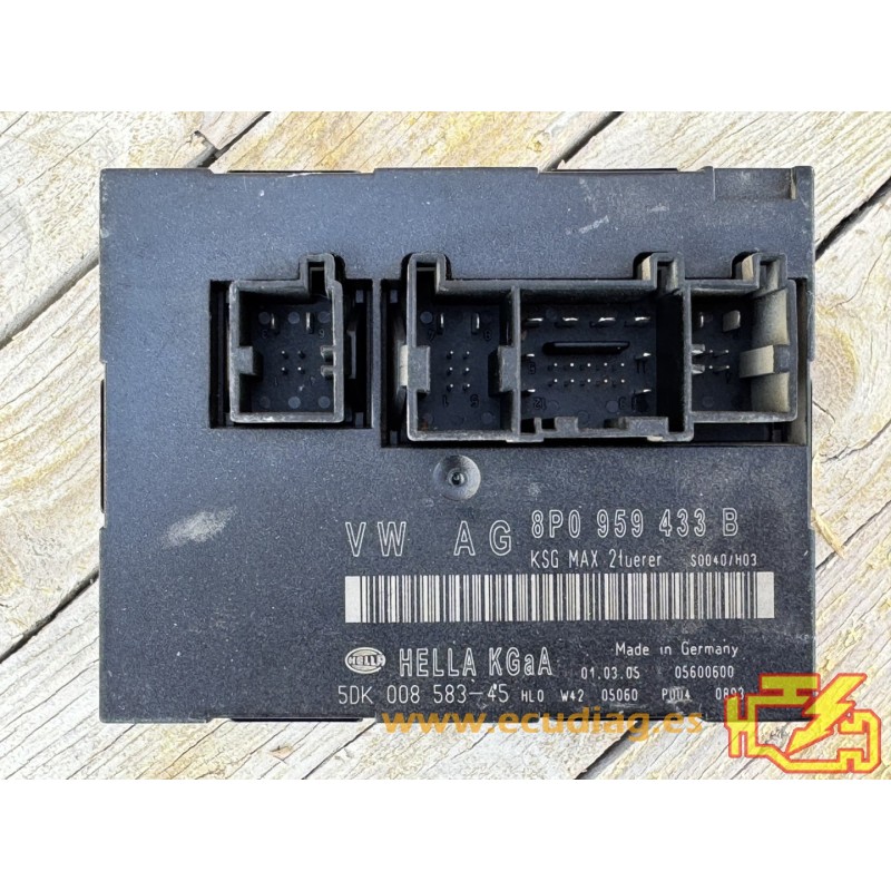 MÓDULO CCM HELLA 5DK008583-45 AUDI A3 II (8P) 8P0959433B