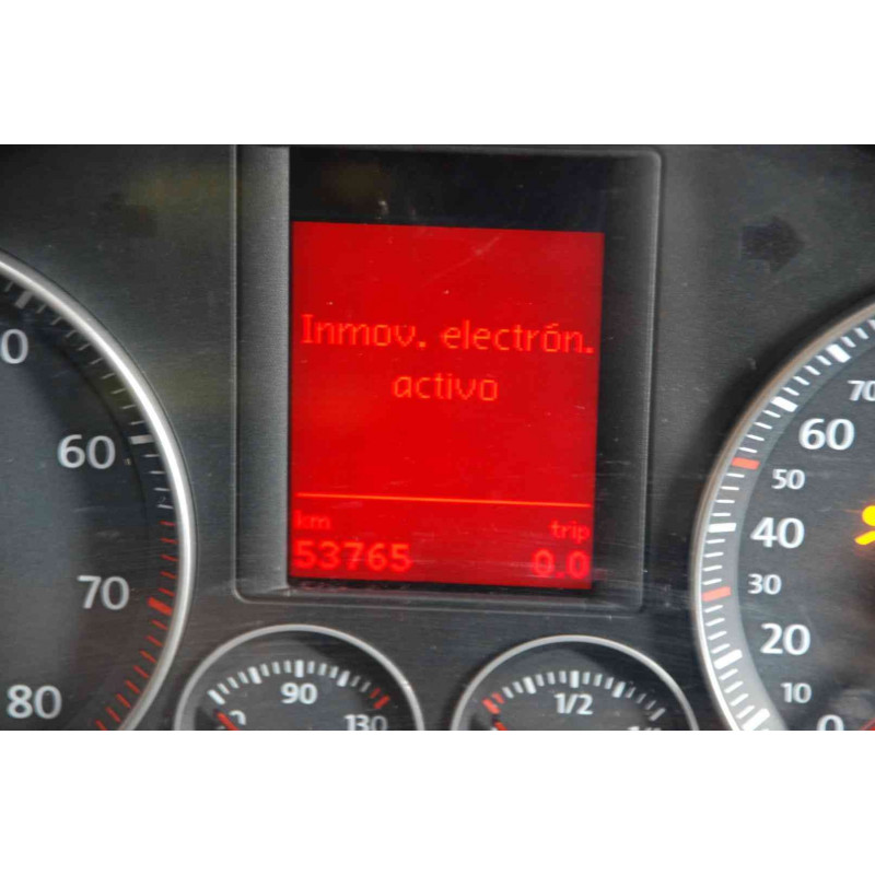 INSTRUMENT CLUSTER SIEMENS VDO 110080248040 VAG 1K0920872A