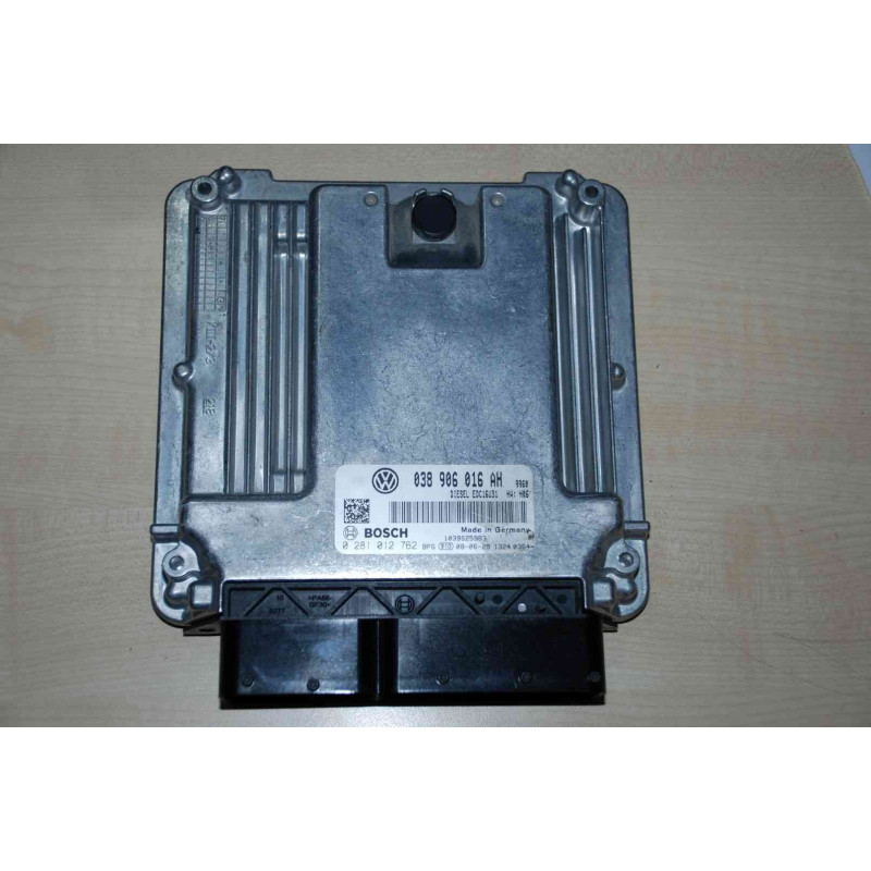 ECU MOTOR BOSCH EDC16U31-4.48 0281012762 VAG 038906016AH