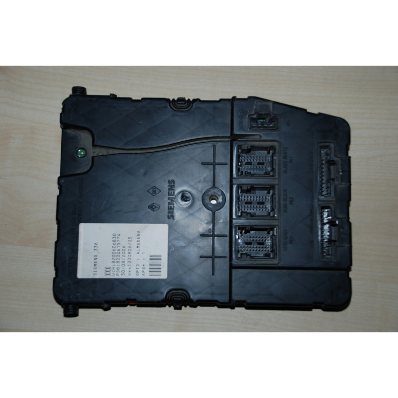 UCH SIEMENS S118400260F RENAULT 8200606830