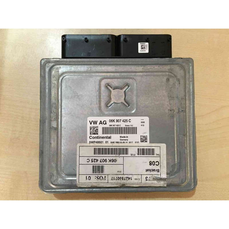 ECU MOTOR CONTINENTAL SIMOS 18.2 5WP4950101 VAG 06K907425C ECU MOTOR CONTINENTAL SIMOS 18.2 5WP4950101 VAG 06K907425C