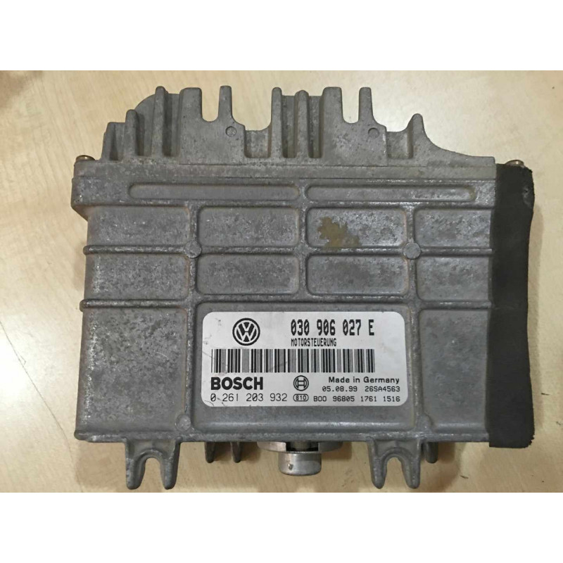 ECU MOTOR BOSCH MP9.0 0261203932 VAG 030906027E